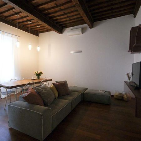 Tabacchi Luxury Apartment In Lucca Historical Center Near Toll Parking Eksteriør bilde