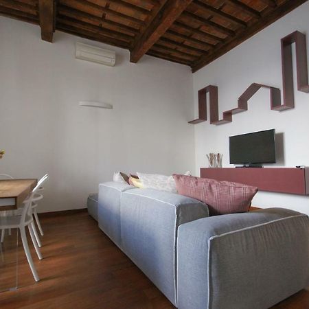 Tabacchi Luxury Apartment In Lucca Historical Center Near Toll Parking Eksteriør bilde