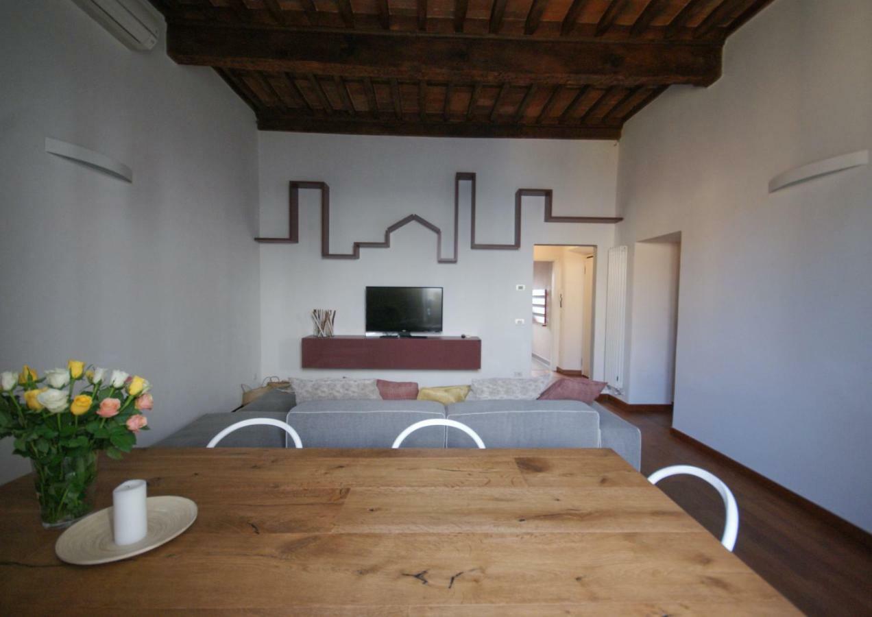 Tabacchi Luxury Apartment In Lucca Historical Center Near Toll Parking Eksteriør bilde