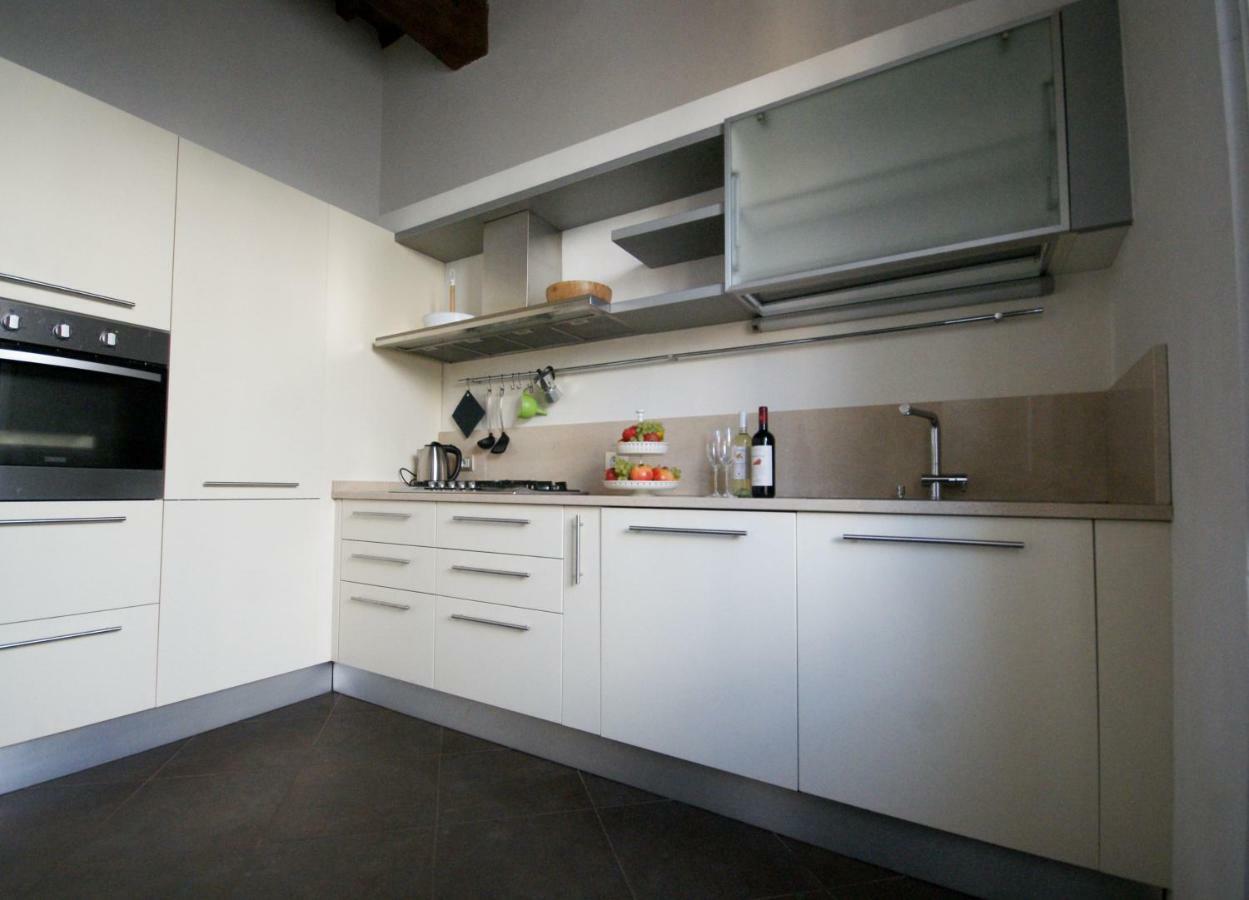 Tabacchi Luxury Apartment In Lucca Historical Center Near Toll Parking Eksteriør bilde