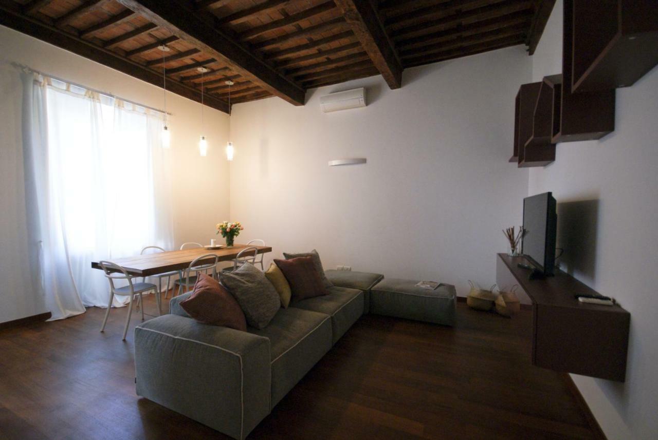 Tabacchi Luxury Apartment In Lucca Historical Center Near Toll Parking Eksteriør bilde