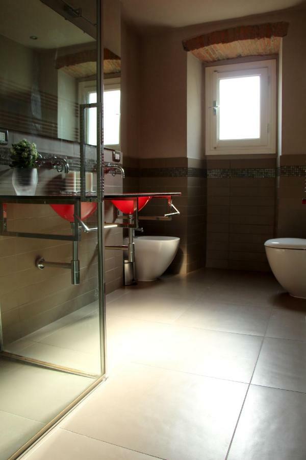 Tabacchi Luxury Apartment In Lucca Historical Center Near Toll Parking Eksteriør bilde
